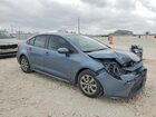 2022 Toyota Corolla Le Blue vin: JTDEPMAE7NJ230333