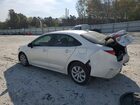 2020 Toyota Corolla Le White vin: JTDEPRAEXLJ005950