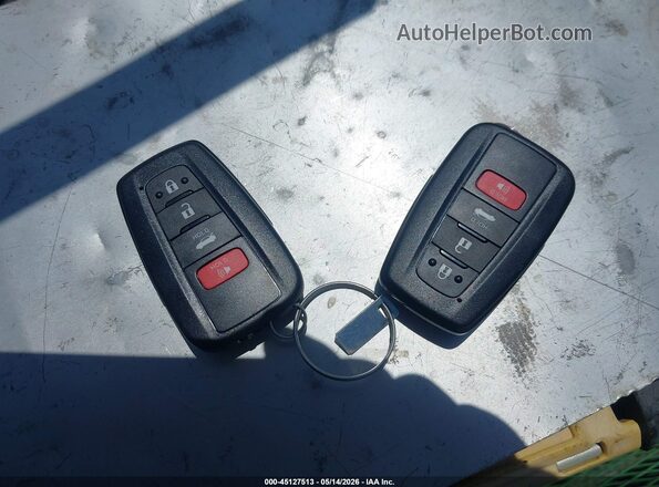 JTDFPMAE5NJ191925 2022 TOYOTA LL Silver Vista del salpicadero