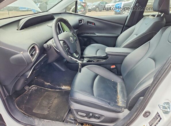 JTDKAMFP5N3203067 2022 TOYOTA PRIUS White Front interior view