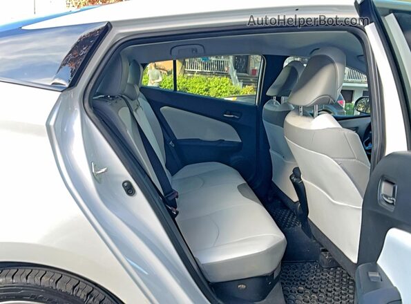 JTDKAMFP7N3218640 2022 TOYOTA PRIUS White Вид ззаду