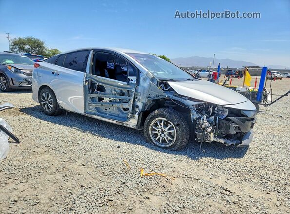 JTDKARFP2K3116168 2019 TOYOTA PRIUS Серебряный Передняя правая четверть