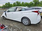2020 Toyota Prius Le White vin: JTDKARFU9L3108754