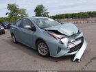 2016 Toyota Prius Two Eco Turquoise vin: JTDKARFUXG3014565