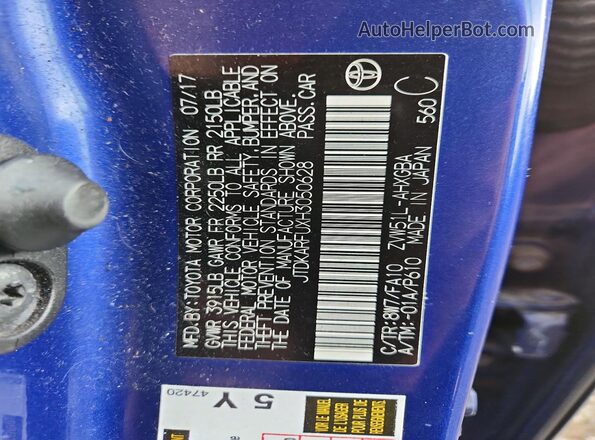 JTDKARFUXH3050628 2017 TOYOTA PRIUS Blue Вид підкапотного простору