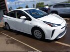 2020 Toyota Prius Le White vin: JTDKARFUXL3125272