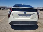 2017 Toyota Prius Two Белый vin: JTDKBRFU6H3042247