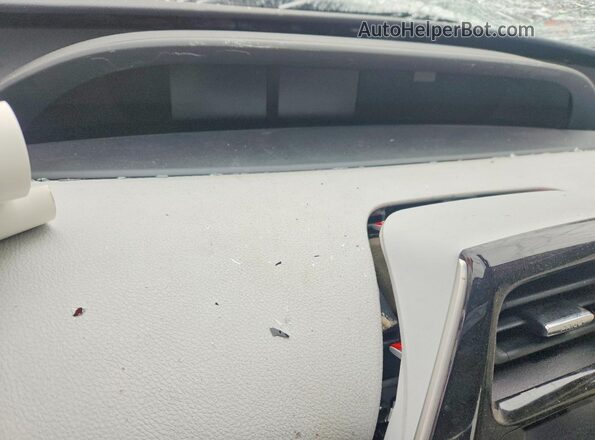 JTDL9MFU8N3036285 2022 TOYOTA PRIUS Белый Вид щитка приборов