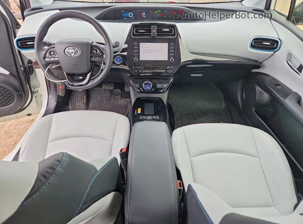 JTDL9RFU6L3015137 2020 TOYOTA PRIUS White Widok deski rozdzielczej