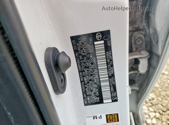 JTDS4MCE8PJ102842 2023 TOYOTA COROLLA White Widok komory silnika