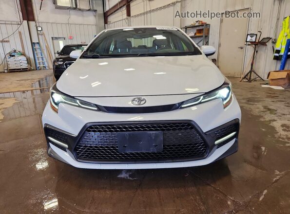 JTDS4RCE3LJ000369 2020 TOYOTA COROLLA White Widok z przodu