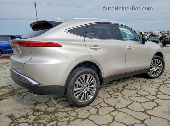 JTEAAAAH1PJ149657 2023 TOYOTA VENZA Серебряный Задняя правая четверть