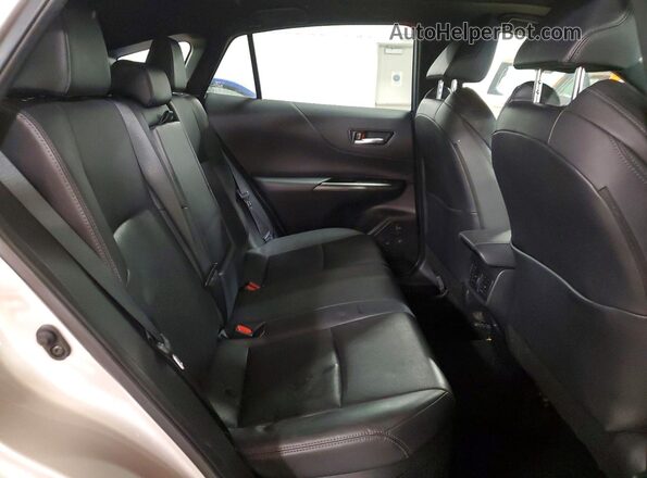 JTEAAAAH6NJ109569 2022 TOYOTA VENZA Gold Vista interior trasera