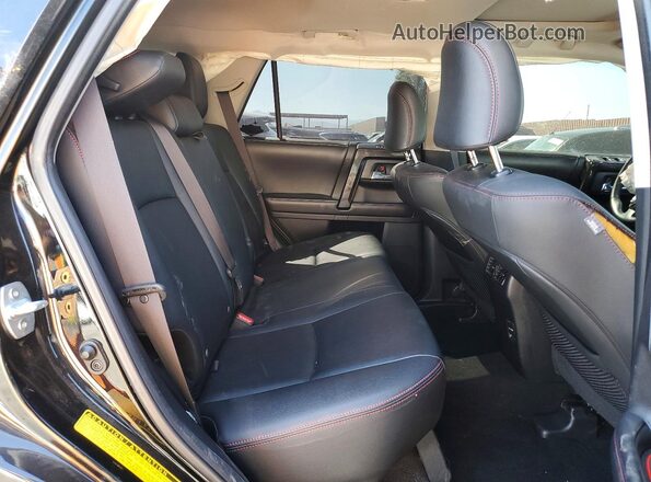 JTEBU5JR5K5716417 2019 TOYOTA 4RUNNER Black Widok tylnych siedzeń