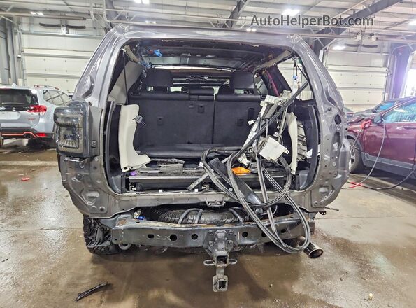 JTEBU5JR9L5755075 2020 TOYOTA LIMITED Серый Вид сзади