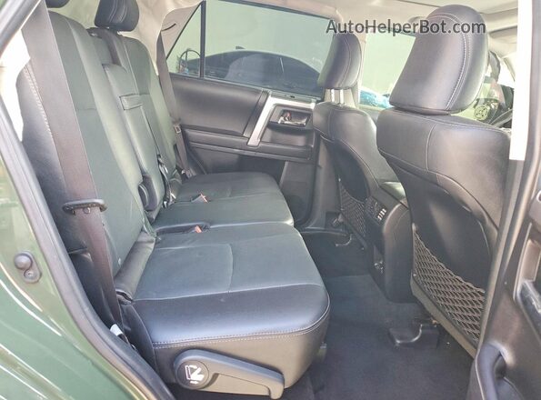 JTEDU5JR3N5256400 2022 TOYOTA 4RUNNER Зеленый Вид задней части салона