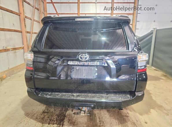 JTEMU5JRXM5958499 2021 TOYOTA 4RUNNER Black Widok z tyłu
