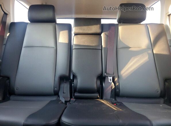 JTENU5JR5P6200296 2023 TOYOTA 4RUNNER Gray Widok tylnych siedzeń