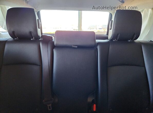 JTERU5JR4P6134504 2023 TOYOTA 4RUNNER Silver Vista de los asientos traseros