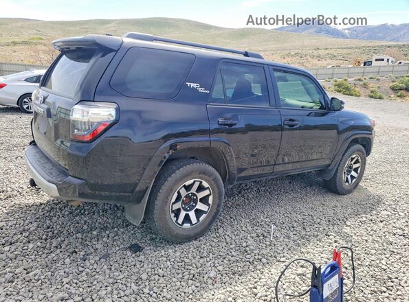 JTERU5JR7P6207557 2023 TOYOTA 4RUNNER Черный Задняя правая четверть