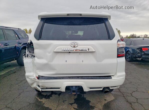 JTESU5JR7P6155350 2023 TOYOTA 4RUNNER White Widok z tyłu