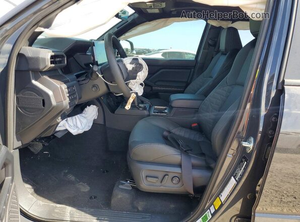 JTEVB5BR2T5028040 2026 TOYOTA 4RUNNER Угольный Вид салона спереди