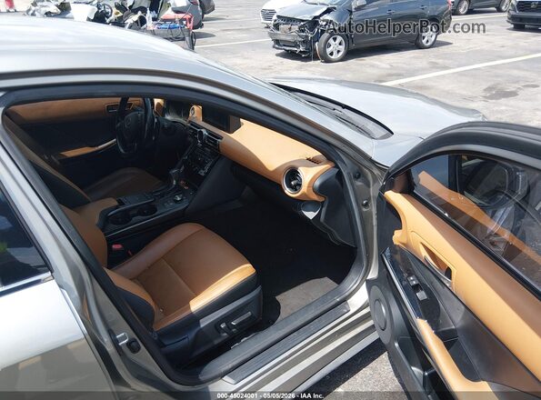 JTHAA1D22M5109506 2021 LEXUS IS 300 Серебряный Вид салона спереди