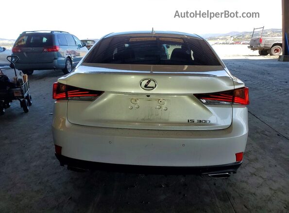 JTHBA1D22J5072912 2018 LEXUS IS Белый Вид сзади