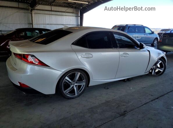 JTHBA1D22J5072912 2018 LEXUS IS Белый Задняя правая четверть