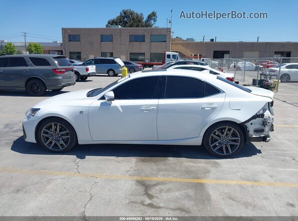 JTHBA1D24J5081403 2018 LEXUS IS 300 White 