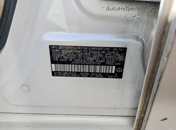 JTHBA1D25G5030100 2016 LEXUS IS White Engine compartment view