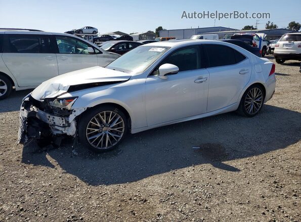 JTHBA1D2XJ5062824 2018 LEXUS IS Белый Передняя левая четверть
