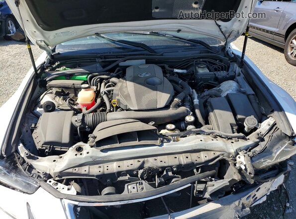 JTHBA1D2XJ5062824 2018 LEXUS IS Белый Вид задней части салона