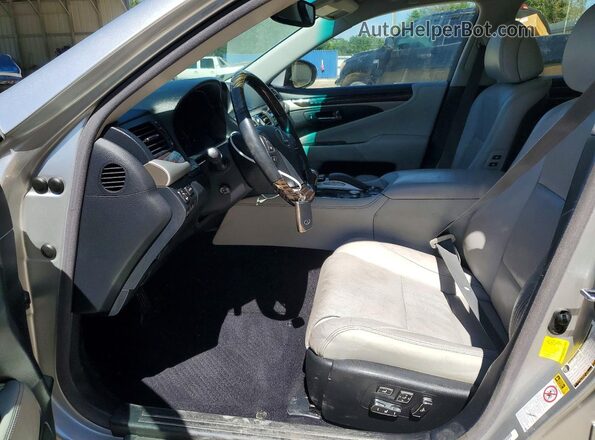 JTHBL5EF3G5142123 2016 LEXUS LS Silver Vista interior delantera