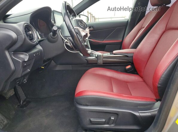 JTHCA1D26P5123714 2023 LEXUS IS Коричневый Вид салона спереди