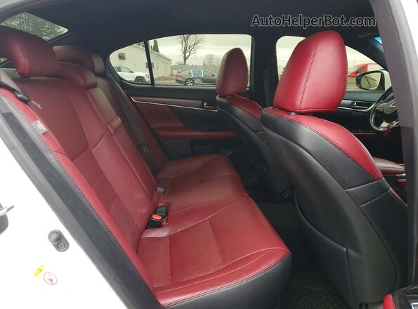 JTHCZ1BL1JA008702 2018 LEXUS GS Белый Вид задних сидений