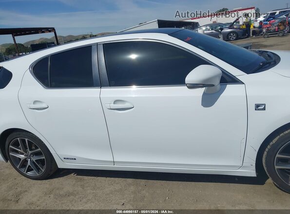 JTHKD5BH9G2256096 2016 LEXUS CT 200H White Vista interior trasera