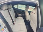 2019 Lexus Ux 250h Base Серебряный vin: JTHU9JBHXK2014221
