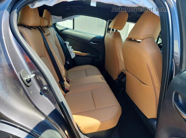 JTHUCJDH0S2011309 2025 LEXUS UX Gray Widok wnętrza z tyłu
