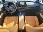 2025 Lexus Ux 300h Base White vin: JTHUCJDH4S2007084