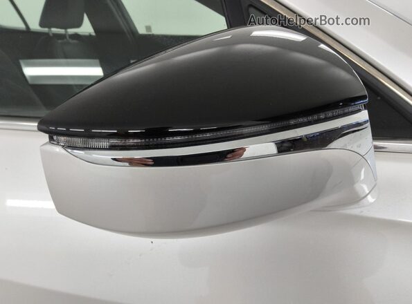 JTHX6JBH5R2176550 2024 LEXUS UX Белый 