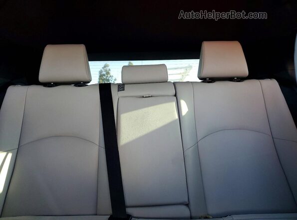 JTHY3JBH4K2001905 2019 LEXUS UX White Rear seats view