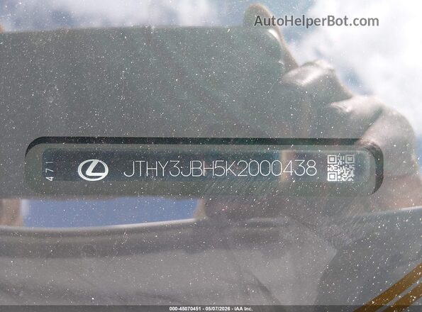JTHY3JBH5K2000438 2019 LEXUS UX 200 White 