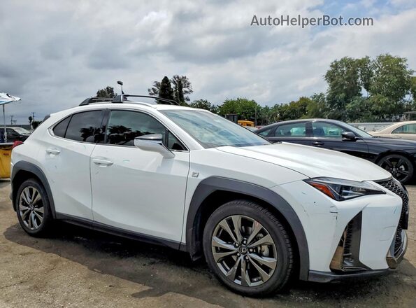 JTHY3JBH7K2005835 2019 LEXUS UX Белый Передняя правая четверть