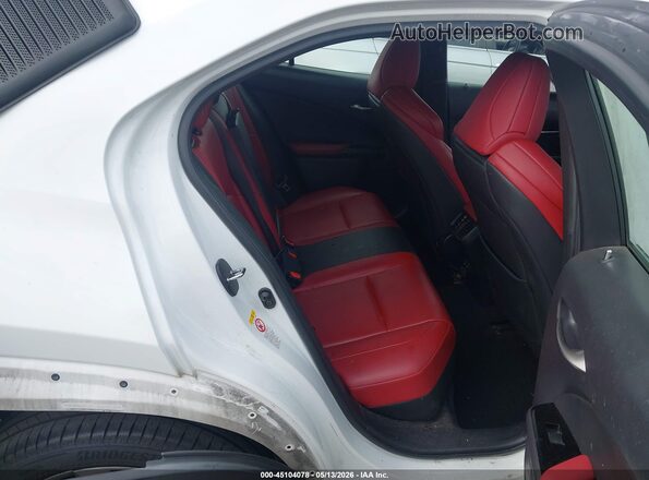 JTHY3JBHXK2002881 2019 LEXUS UX 200 White Widok naklejki z numerem VIN