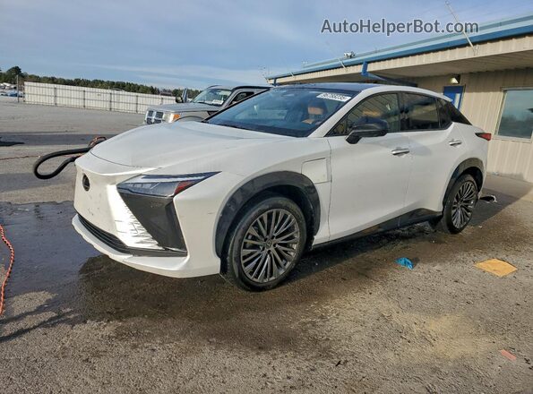 JTJAAAAB1RA025274 2024 LEXUS RZ Белый Передняя левая четверть