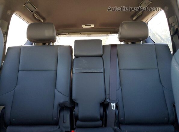 JTJAM7BX4P5369577 2023 LEXUS GX Silver Vista de los asientos traseros