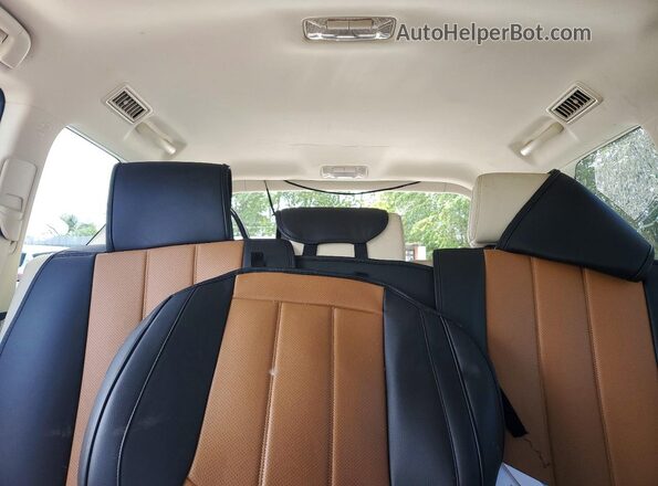 JTJAM7BX6L5244493 2020 LEXUS GX Серебряный Вид задних сидений