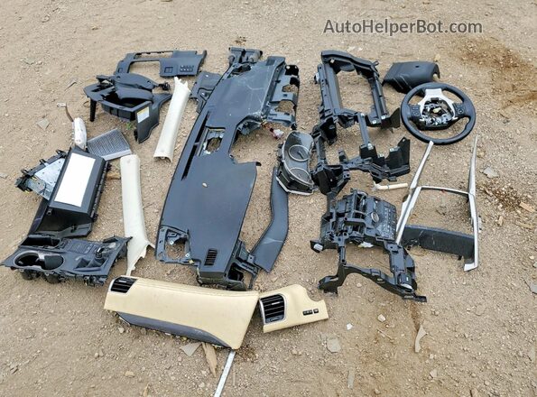 JTJBJRBZ4H2056431 2017 LEXUS NX White Widok komory silnika