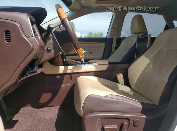 JTJBZMCA2H2023237 2017 LEXUS RX Белый Вид салона спереди